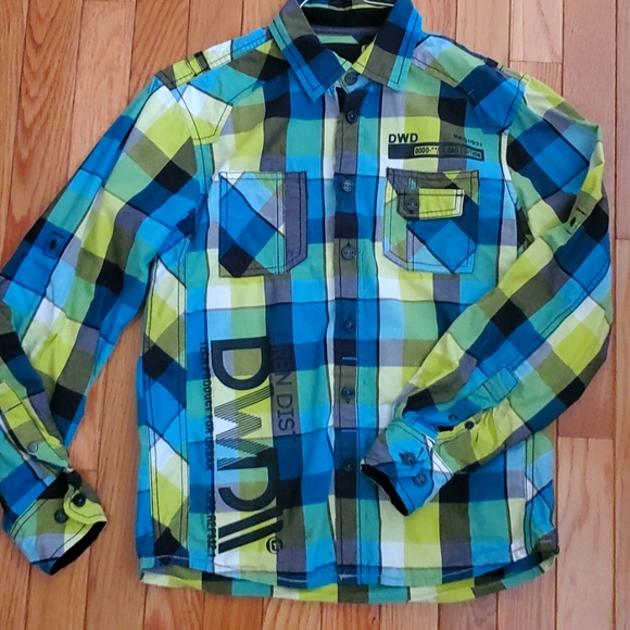 Boys shirt - Picture 1 of 4
